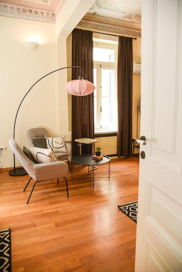 Neoclassical Athens Residence 外观 照片