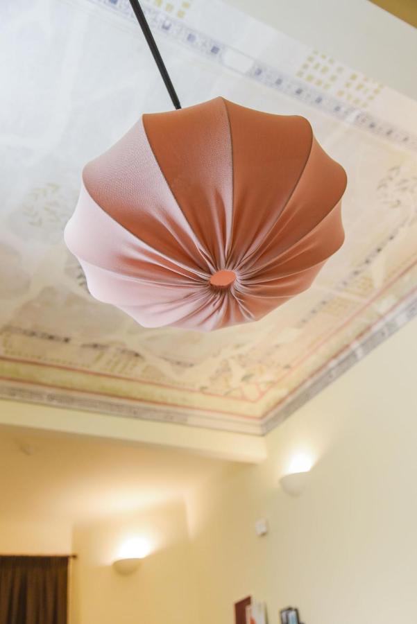 Neoclassical Athens Residence 外观 照片